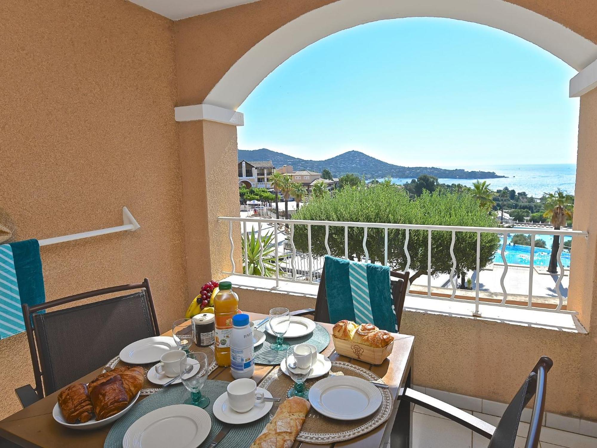 Apartment Village Cap Estérel - Le Village-9 Saint-Raphaël Extérieur photo