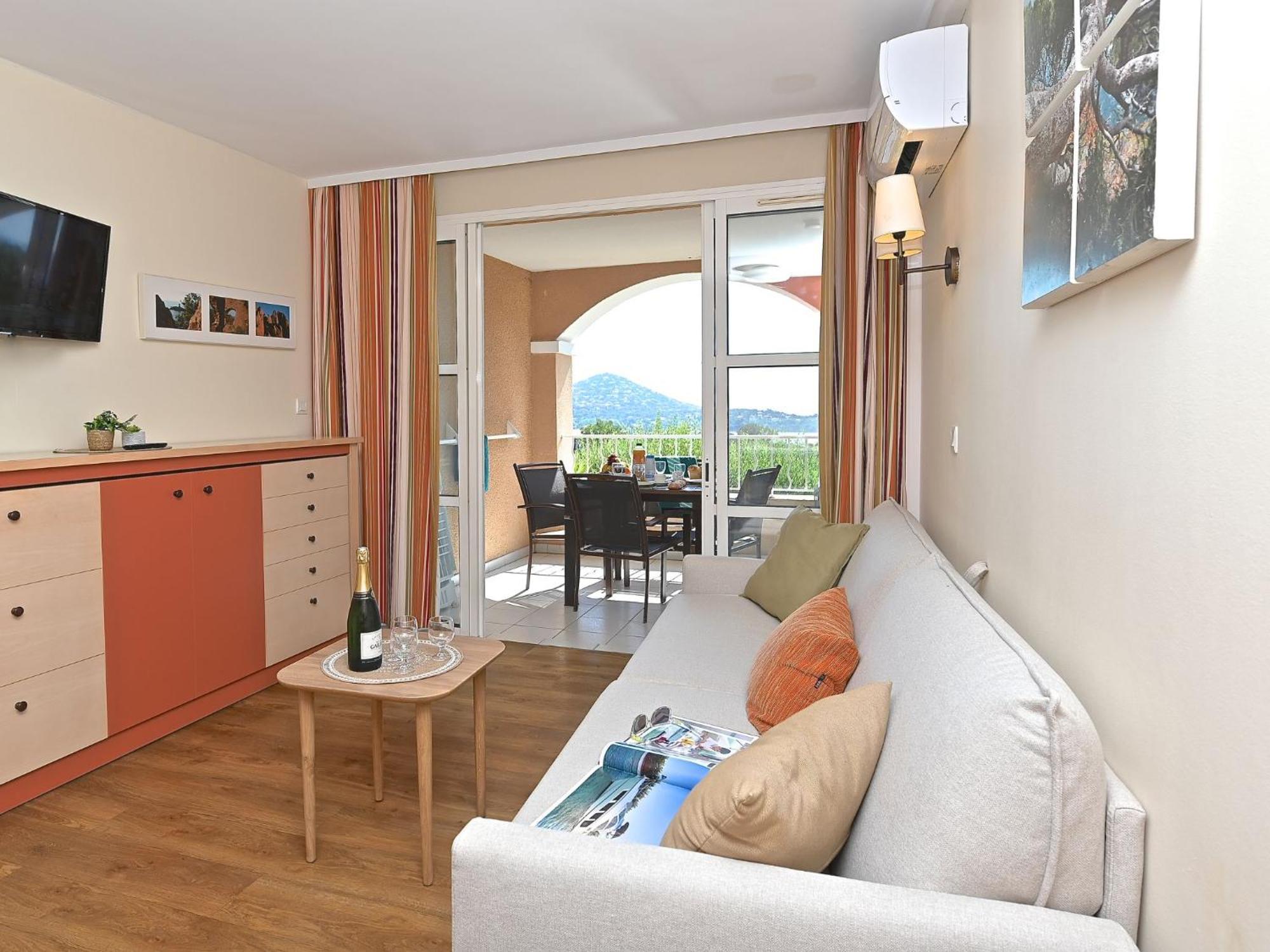 Apartment Village Cap Estérel - Le Village-9 Saint-Raphaël Extérieur photo